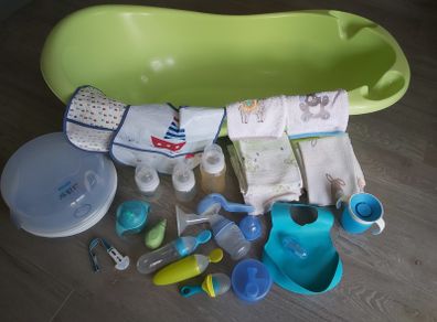 Baby bath and feeding bundle
