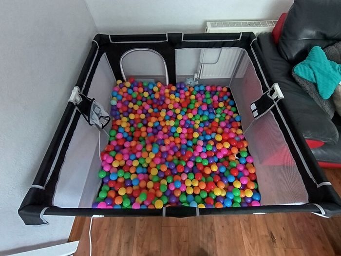 Ball Pit and Balls