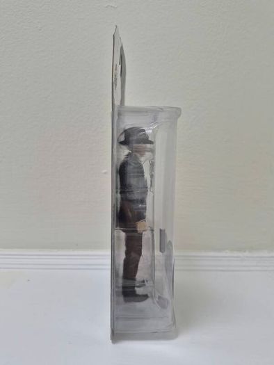 Outcast Sidney(Comic Book Edition)  Skybound Exclusive McFarlane