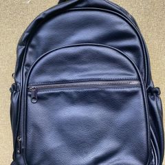 Ickle bubba Lyra Luxury changing bag backpack and changing mat RRP 55EURO