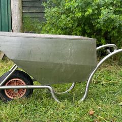 wheelbarrow