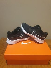 New Nike trainers size 10uk