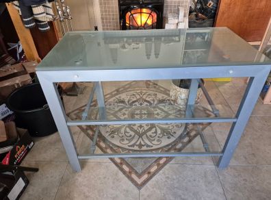 Tv stand
