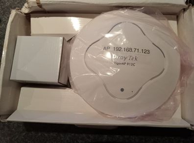DrayTek VigorAP 912C router