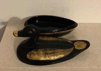 Vintage Black Gold Lacquered Duck Trinket Box