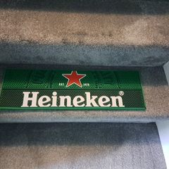 Bar runner