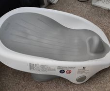 Summer clean rinse baby bather
