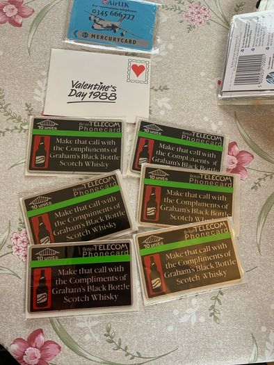 call cards, Irish, UK and some international many Mint