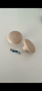Wooden knobs