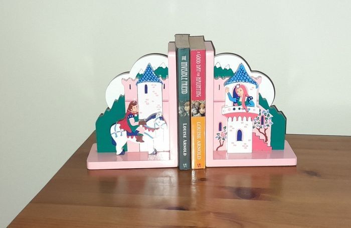 Child's fairytale bookends