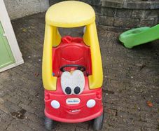 Little Tikes Car