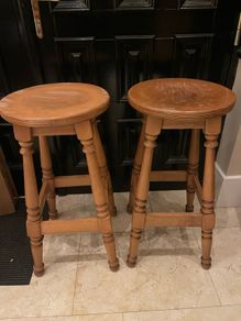 2 x Very Sturdy Wooden Kitchen Breakfast Bar - Island High Stools - Can Deliver