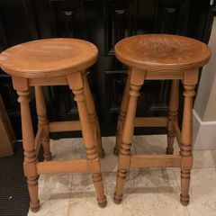 2 x Very Sturdy Wooden Kitchen Breakfast Bar - Island High Stools - Can Deliver