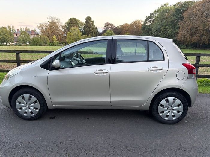 2010 Toyota Yaris 2010