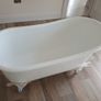 Cast iron bath. New Image 4