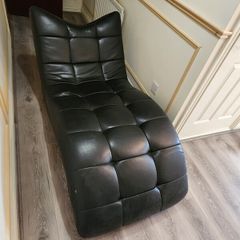 Black Leather Chaise Longue / Lounger