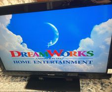 32" TV Sharp