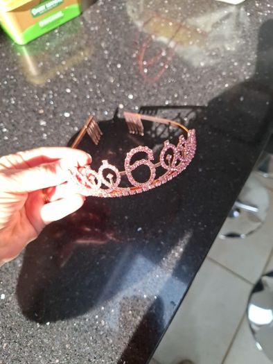 crown girl