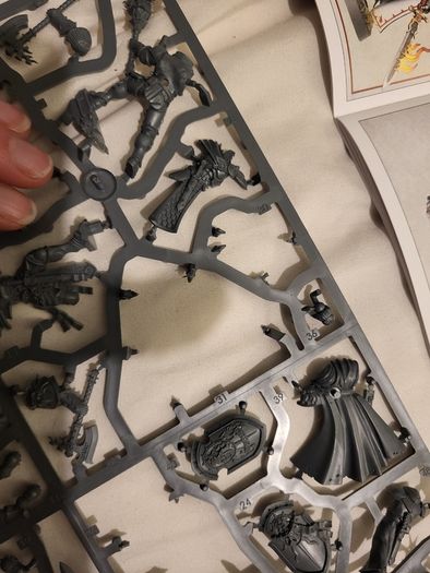 Games Workshop Warhammer AoS Age of Sigmar Stormcast Eternals Knight Questor