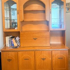 Beautiful Pine unit with lights