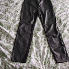 Front leg leather leggings