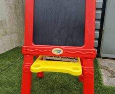 Crayola blackboard/whiteboard