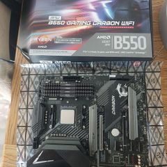 AMD Ryzen 3600xt + 32 GB RAM DDR4 + MSI Carbon WIFI Matherboard