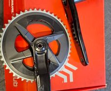 SRAM Rival AXS Dub Crankset