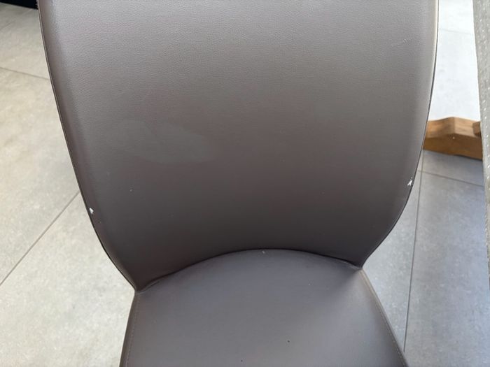 dining room chairs x 4