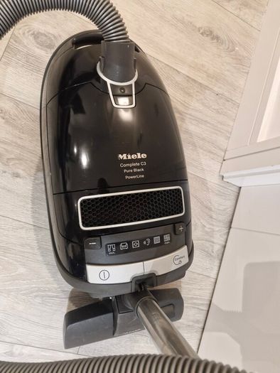 Miele vacuum cleaner