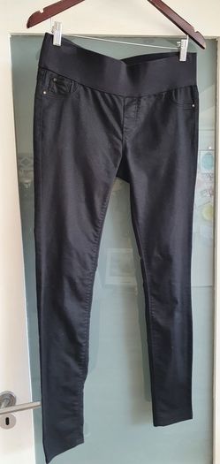 NEW LOOK Maternity black Jeggings Sz 10