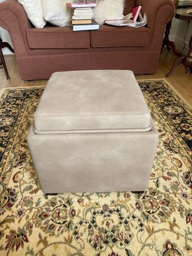 Meadows & Byrnes Ottoman