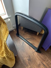 Black Mirror living room