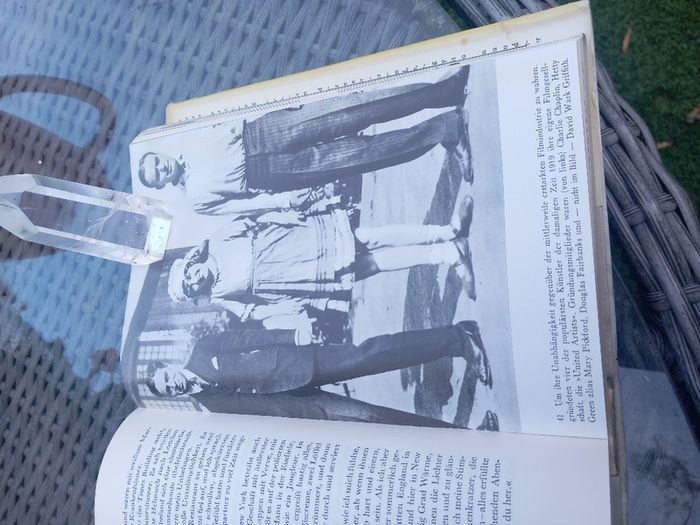 Hardback in German, Charles Chaplin bio, D18 post 8e