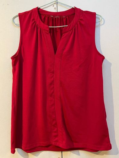 Bundle of Women Tops (8)