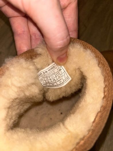 uggs classic mini
