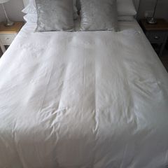 king size bed