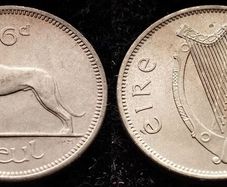 [#337] - Ireland 1966 | 6 Pence | Wolfhound | KM.13a | UNC