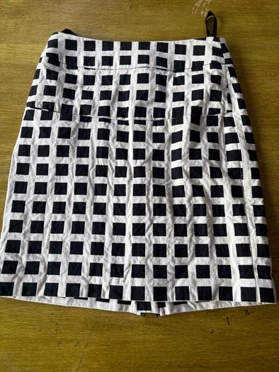 Australian brand check skirt