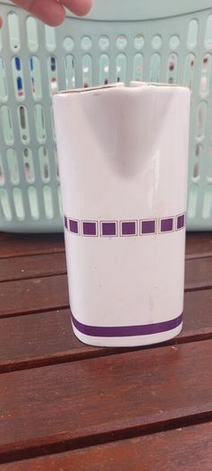 Silk Cut Purple advertising, water jug ,collectors item,,little chip on rim overall good,see pictures for condition, collectors item,,sold as seen