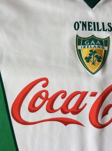 Ireland Jersey. GAA Compromise/ Aussie Rules Jersey. Official Mens Oneills Jersey. Collect In Dublin Or Receive Via Post.