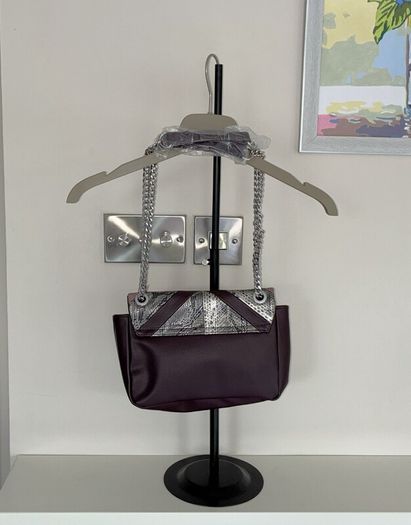 Brand-new Ladies Burgundy Handbag from Carvela