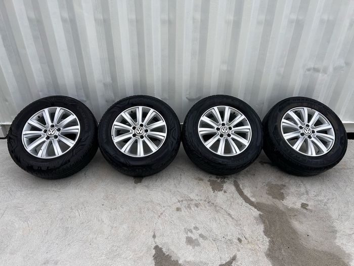 Genuine Volkswagen Durban Amarok/Transporter 18" Alloy Wheels