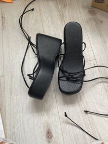 Chunky Gladiator Style lace up shoe