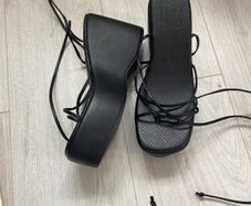 Chunky Gladiator Style lace up shoe