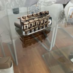 Fender Pure Vintage Stratocaster bridge with steel tremolo block