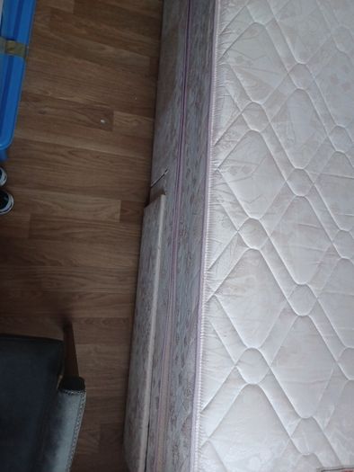 Single bed with headboard and double drawer divan.3 sets of bed clothes and mattress protector, barely used.