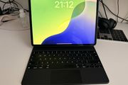 iPad Pro 12.9" (4th gen) 256GB Wi-Fi + Cellular, Space Grey + Apple Magic Keyboard