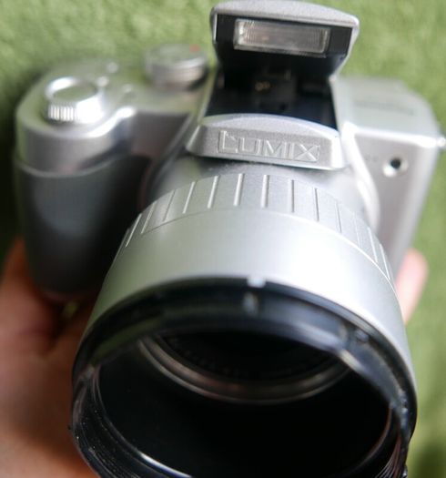 Panasonic Lumix DMC-FZ5 Digital Camera +2Gb SD Card Tested