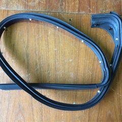 RH Door Weatherstrip (Fiat Punto Grande)